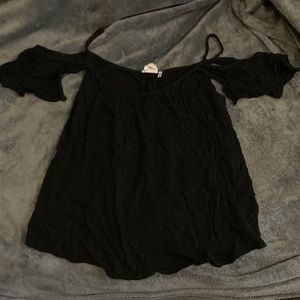 Shoulder Strap/Off the Shoulder Blouse